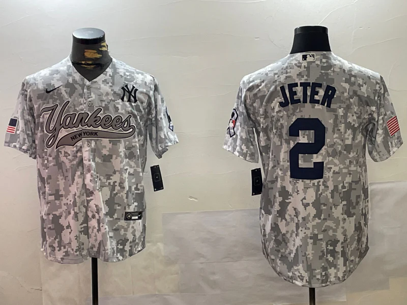 Men's New York Yankees Derek Jeter #2 Arctic Camo 2024 Salute to Service Limited Jersey